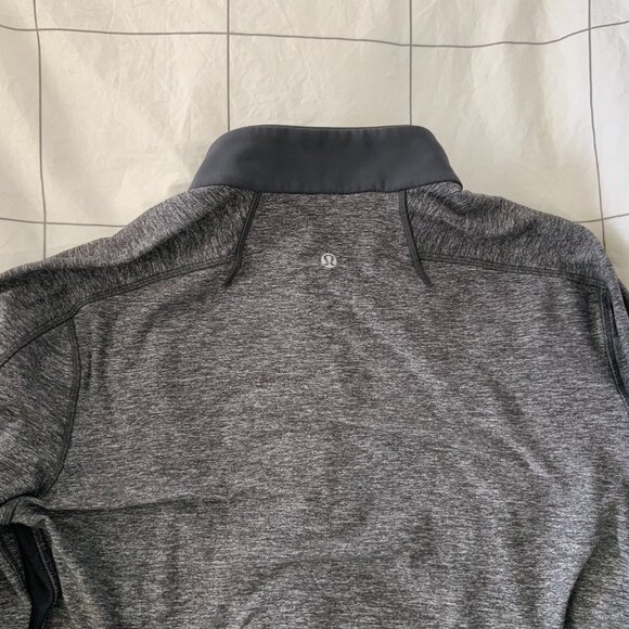 lululemon Men's Surge Half Zip size L - Picture 5 of 6